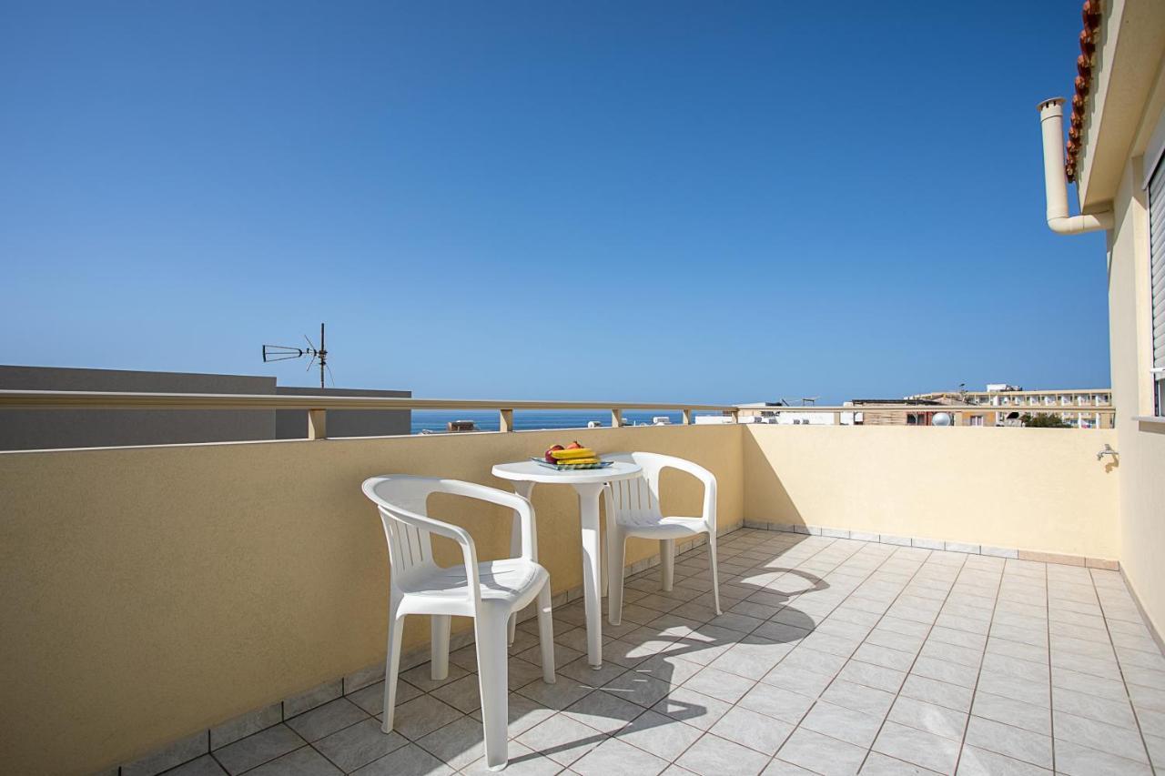 Rania Apartment Roof Terrace Sea View Kato Gouves Eksteriør billede